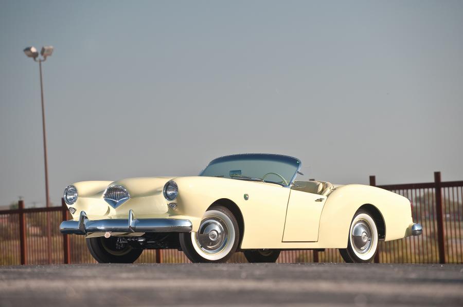  Kaiser-Darrin Roadster White 1954 года  (фото 1 из 4)